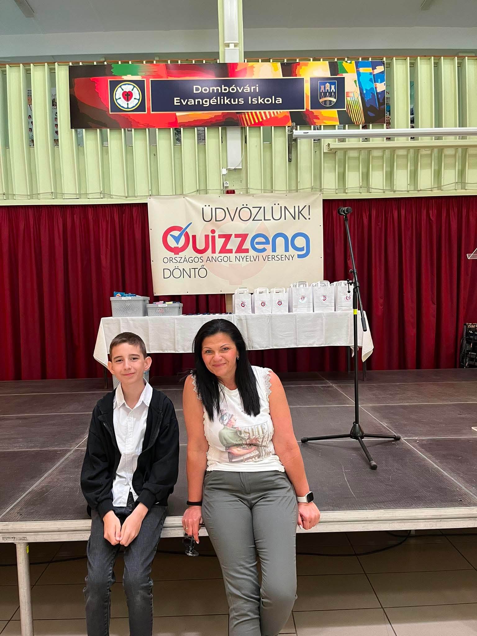 KIEMELKEDŐ EREDMÉNY A QUIZZENG ANGOL NYELVI ORSZÁGOS VERSENYEN